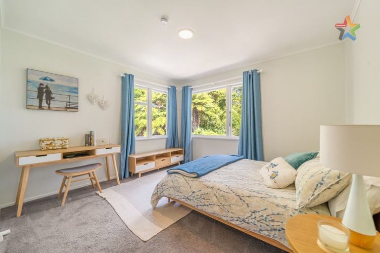 Photo of property in 115 Manuka Street, Stokes Valley, Lower Hutt, 5019