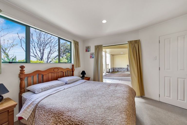 Photo of property in 3a Hillcrest Street, Glen Avon, New Plymouth, 4312