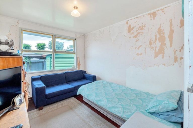 Photo of property in 12 Almond Place, Mount Wellington, Auckland, 1060