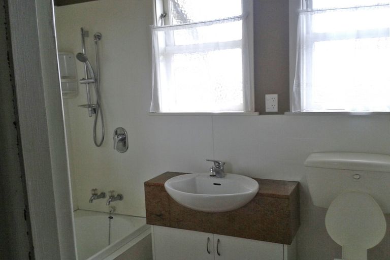 Photo of property in 32 Frome Street, Oamaru North, Oamaru, 9400