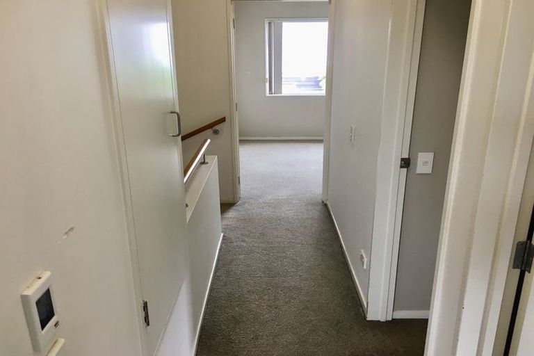 Photo of property in 17 Kirikiri Lane, East Tamaki, Auckland, 2013