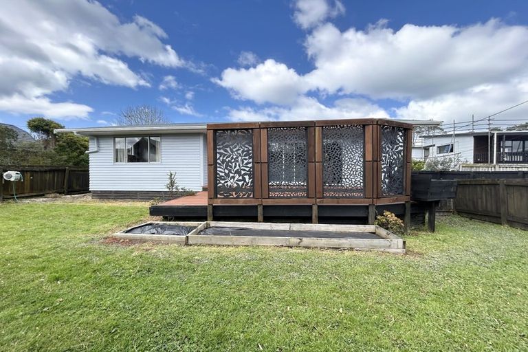 Photo of property in 13a Brandon Road, Manly, Whangaparaoa, 0930