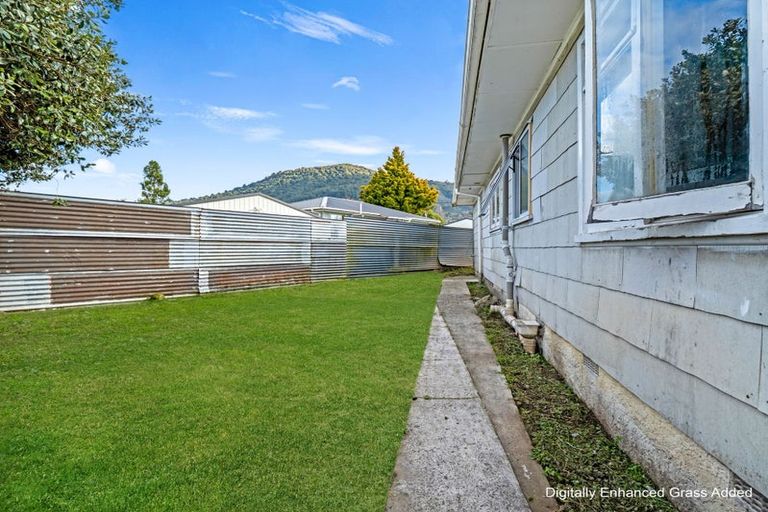 Photo of property in 4 Roosevelt Road, Western Heights, Rotorua, 3015