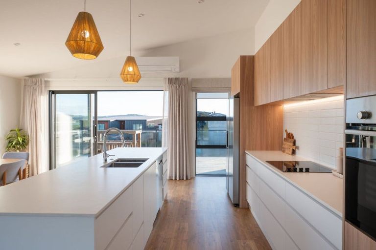 Photo of property in 52 Rangitahi Road, Raglan, 3225