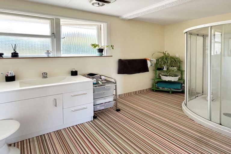 Photo of property in 2 Nore Street, Oamaru North, Oamaru, 9400