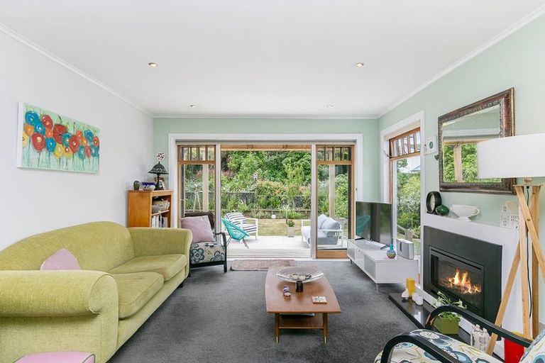 Photo of property in 38a Agra Crescent, Khandallah, Wellington, 6035