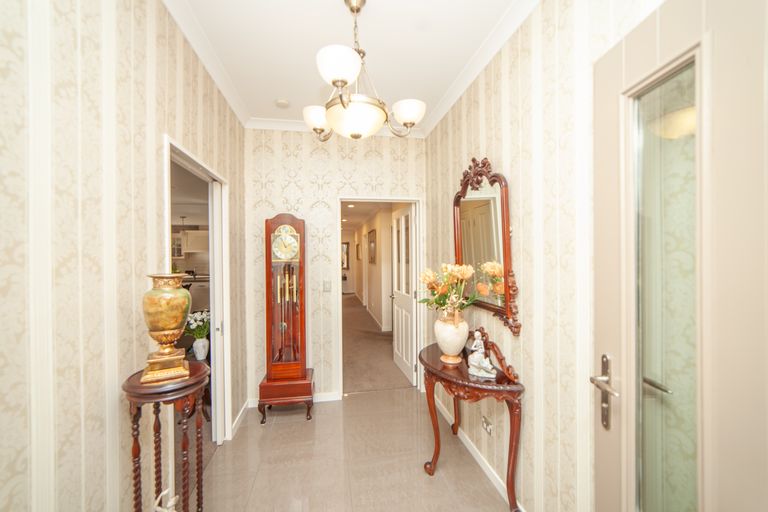 Photo of property in 15 Old Red Barn Road, Halswell, Christchurch, 8025