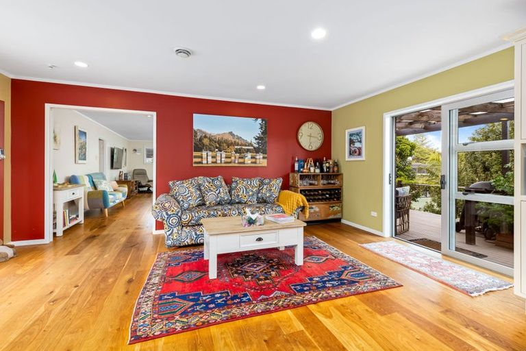 Photo of property in 306d Glenvar Road, Torbay, Auckland, 0630