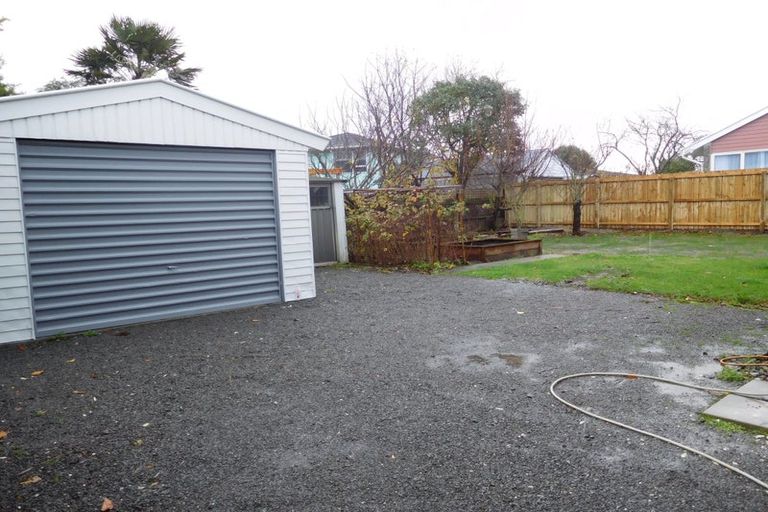 Photo of property in 13 Lake Terrace Road, Burwood, Christchurch, 8061