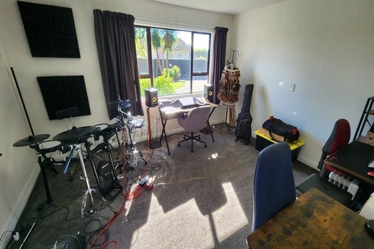 Photo of property in 3 Saint Marks Street, Woolston, Christchurch, 8062