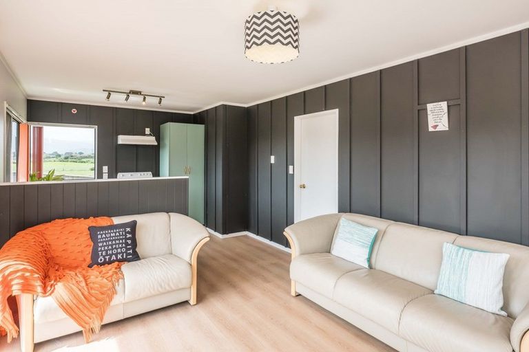 Photo of property in 26 Kitchener Street, Te Horo Beach, Otaki, 5581