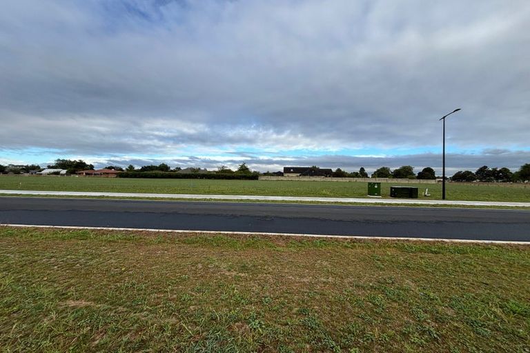 Photo of property in 316 Lamb Street, Leamington, Cambridge, 3495