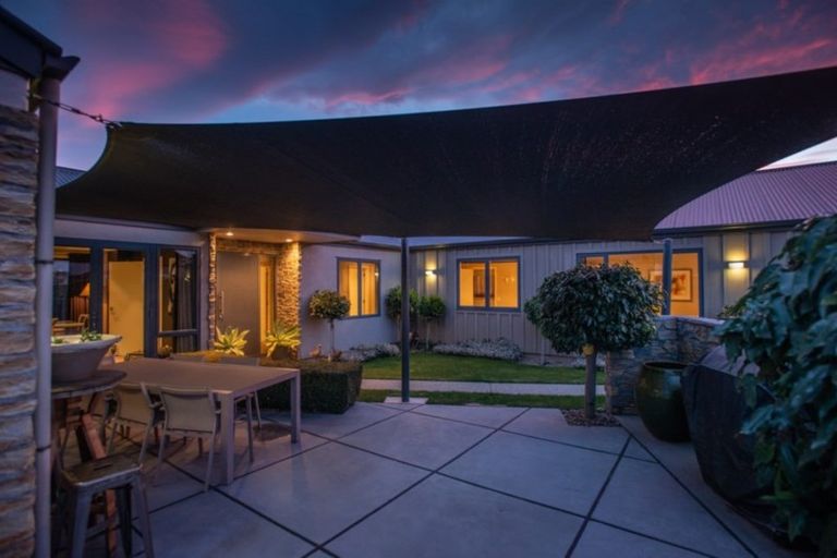 Photo of property in 15 Sunhaven Cove, Cromwell, 9310