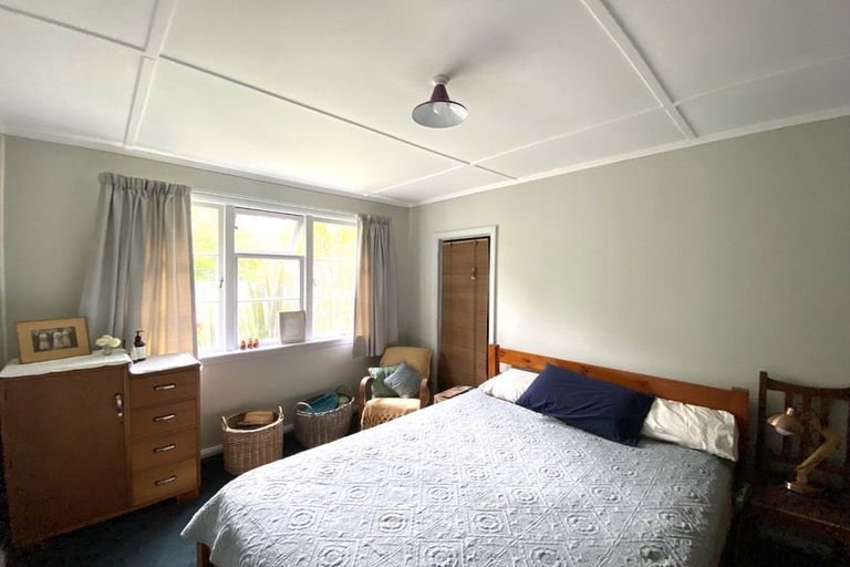 Photo of property in 12 Stokes Crescent, Maeroa, Hamilton, 3200