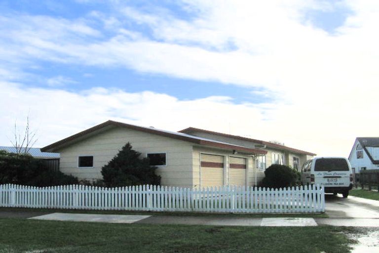 Photo of property in 1310 Jellicoe Street, Mayfair, Hastings, 4122