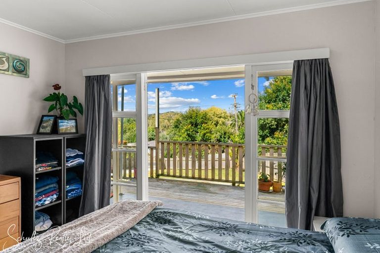 Photo of property in 20 Bickerstaffe Road, Maungaturoto, 0520