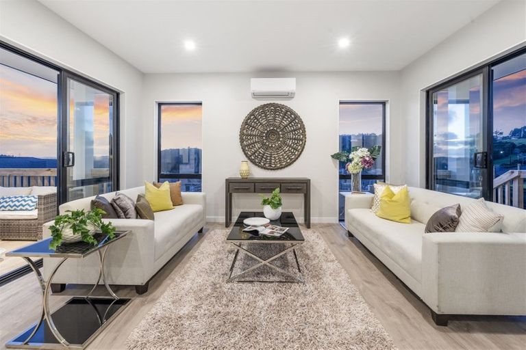 Photo of property in 9 Balthazar Road, Kumeu, 0810