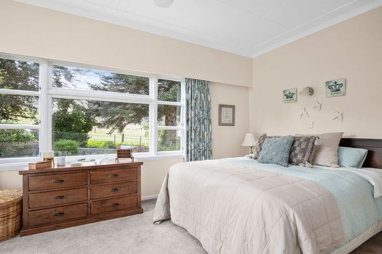 Photo of property in 124 Roxburgh Road East, Roxburgh East, Roxburgh, 9571