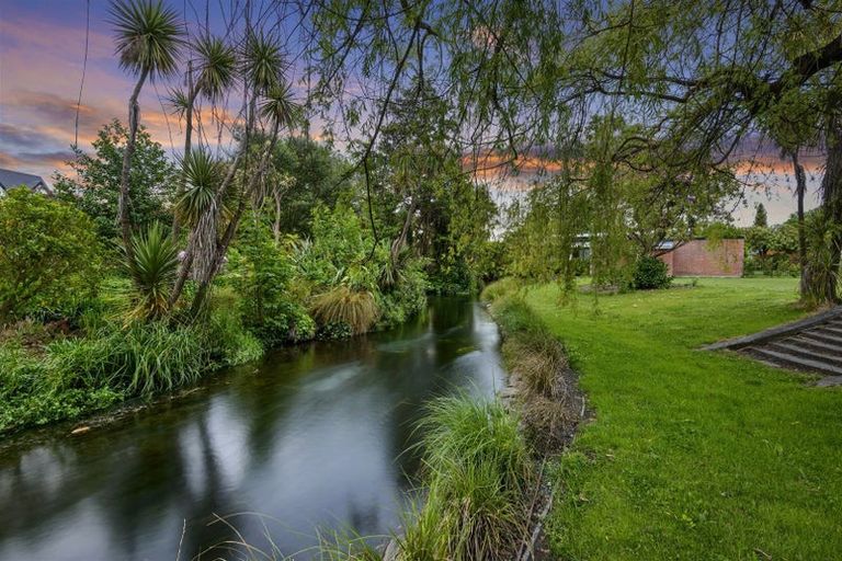 Photo of property in 71b Fendalton Road, Fendalton, Christchurch, 8014