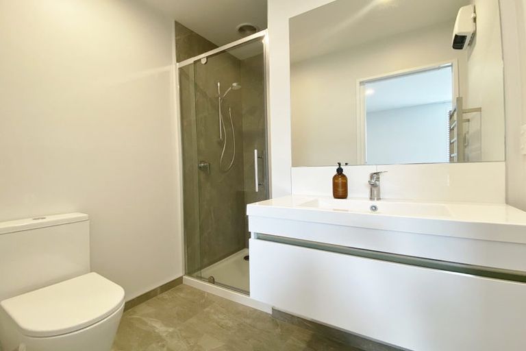 Photo of property in 3/37 Webb Street, St Albans, Christchurch, 8014