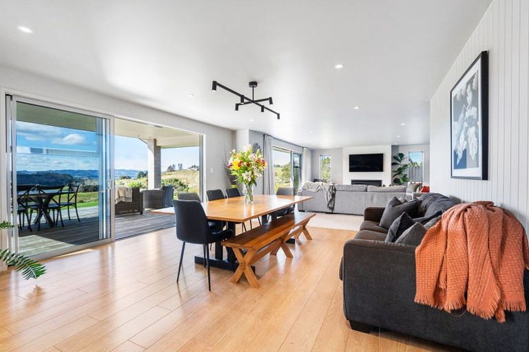 Photo of property in 152 Valley View Road, Otaika, Whangarei, 0170