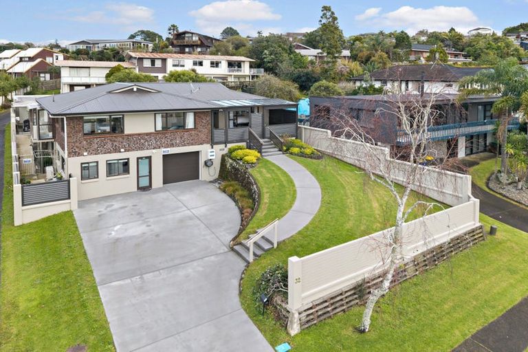 Photo of property in 32 Amante Crescent, Mairangi Bay, Auckland, 0630