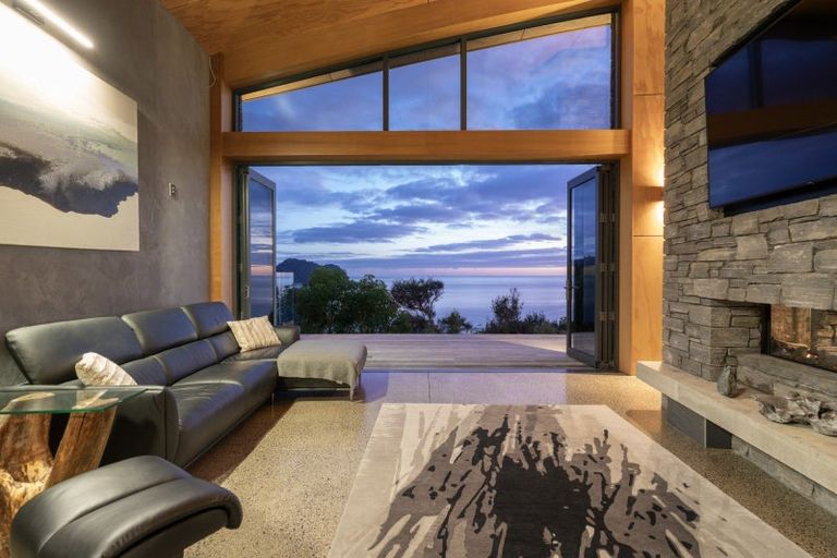 Photo of property in 167c Sailors Grave Road, Pumpkin Hill, Whitianga, 3591