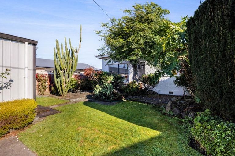 Photo of property in 13 Disraeli Street, Hawera, 4610