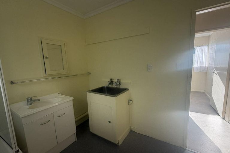 Photo of property in 102 Martin Street, Wallaceville, Upper Hutt, 5018