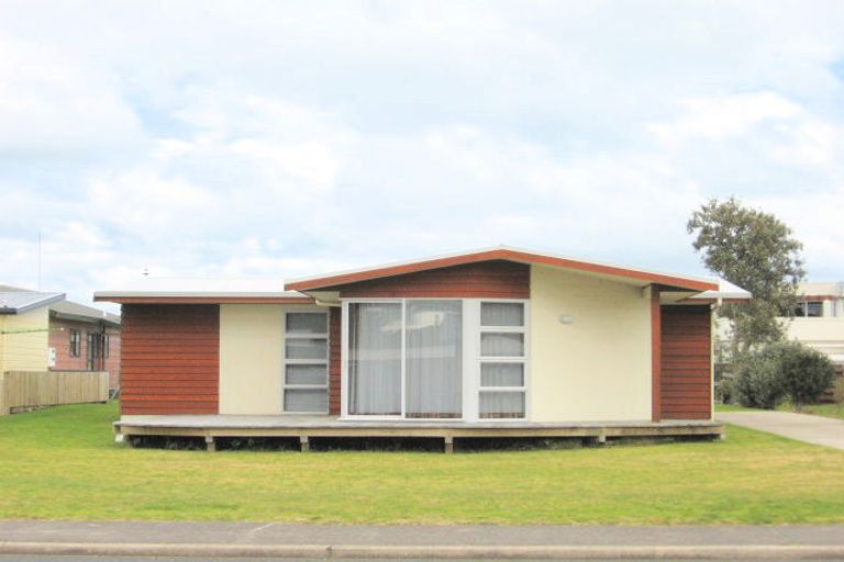 Photo of property in 523b Achilles Avenue, Whangamata, 3620
