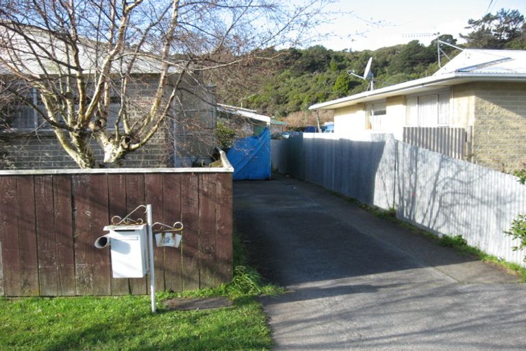 Photo of property in 93a Main Road, Wainuiomata, Lower Hutt, 5014