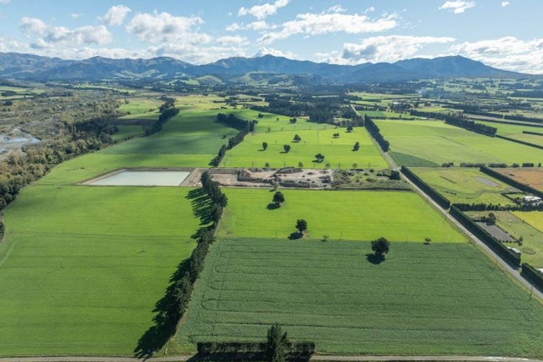 Photo of property in 375 Stonyflat Road, Loburn, Rangiora, 7472