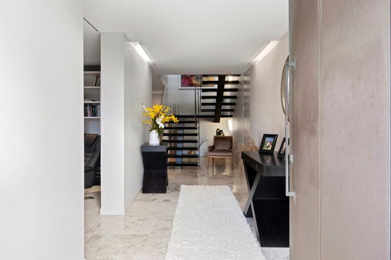 Photo of property in 2/415 Oceanbeach Road, Mount Maunganui, 3116