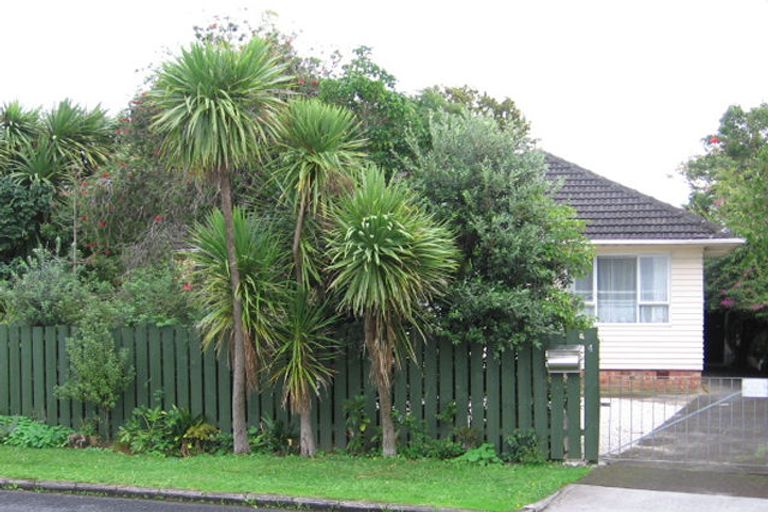 Photo of property in 4 Bolina Crescent, Pakuranga, Auckland, 2010