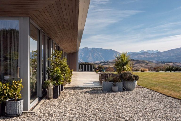 Photo of property in 6 Caldwell Lane, Lake Hayes, Queenstown, 9371