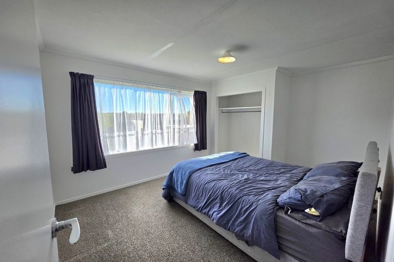 Photo of property in 45 Clifton Drive, Waitara, 4320