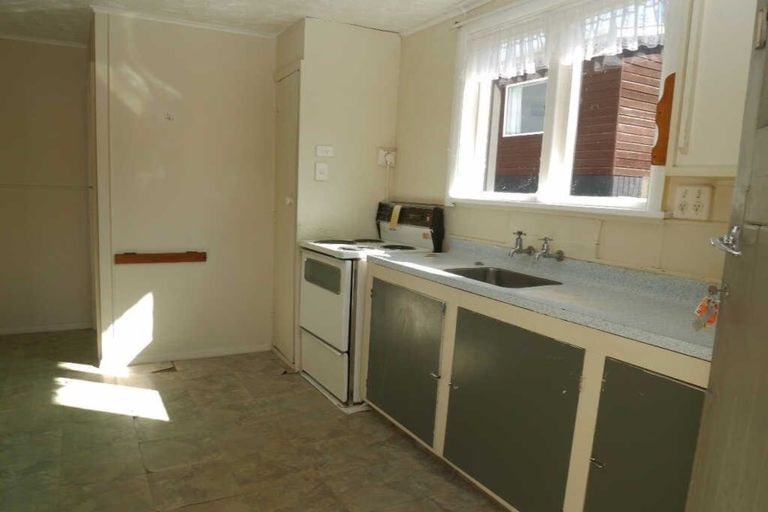 Photo of property in 17 Hurley Road, Paraparaumu Beach, Paraparaumu, 5032