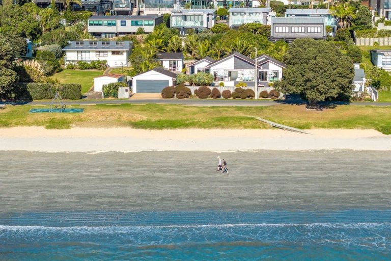 Photo of property in 2/28 Beach Parade, Oneroa, Waiheke Island, 1081