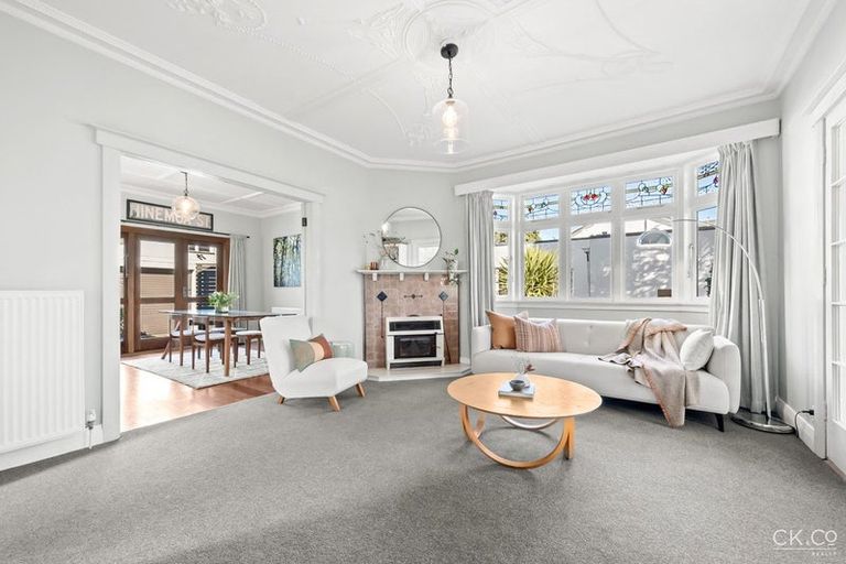 Photo of property in 9 Hinemoa Street, Waiwhetu, Lower Hutt, 5010