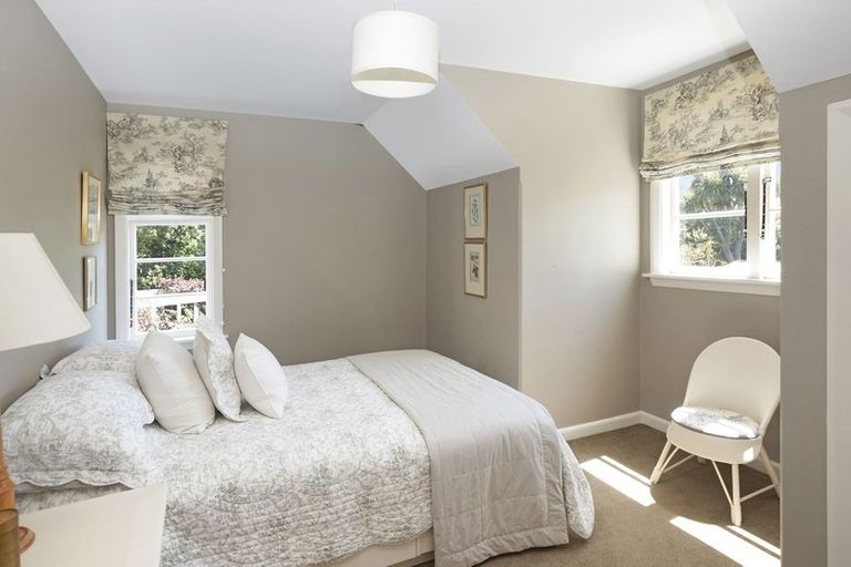 Photo of property in 87 Avonhead Road, Avonhead, Christchurch, 8042