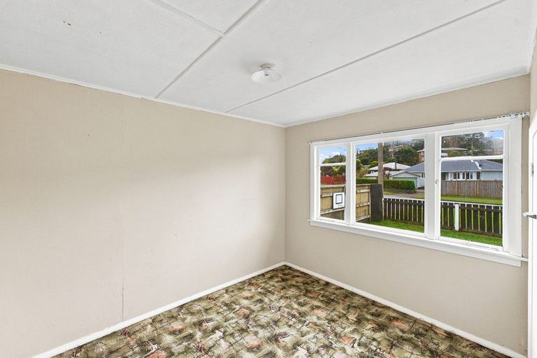 Photo of property in 198 Ngamotu Road, Spotswood, New Plymouth, 4310