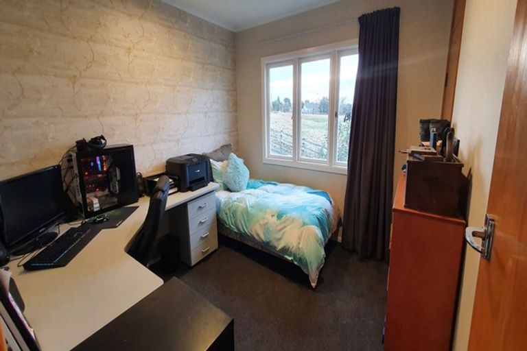 Photo of property in 20 Victoria Avenue, Waiuku, 2123