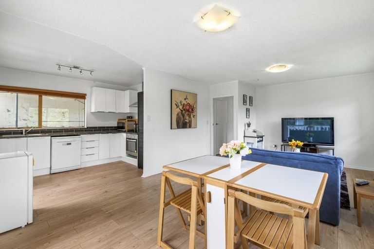 Photo of property in 1/24 Glamorgan Drive, Torbay, Auckland, 0630