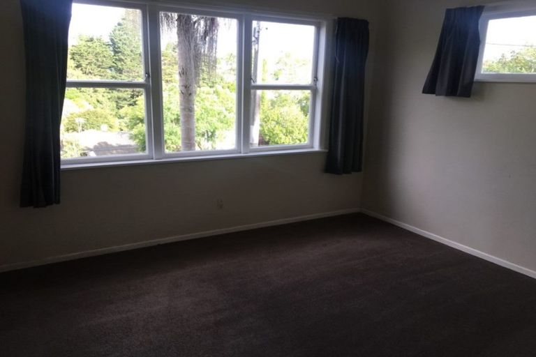 Photo of property in 80 Old Onerahi Road, Onerahi, Whangarei, 0110