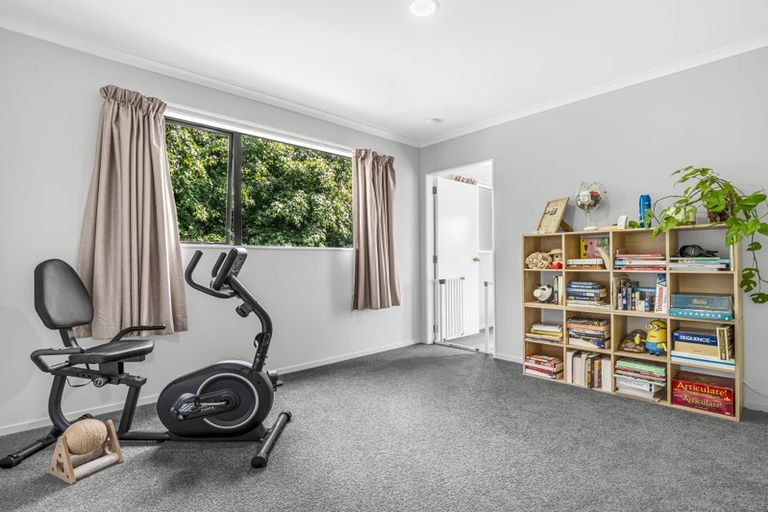 Photo of property in 18 Cashmere Way, Welcome Bay, Tauranga, 3112