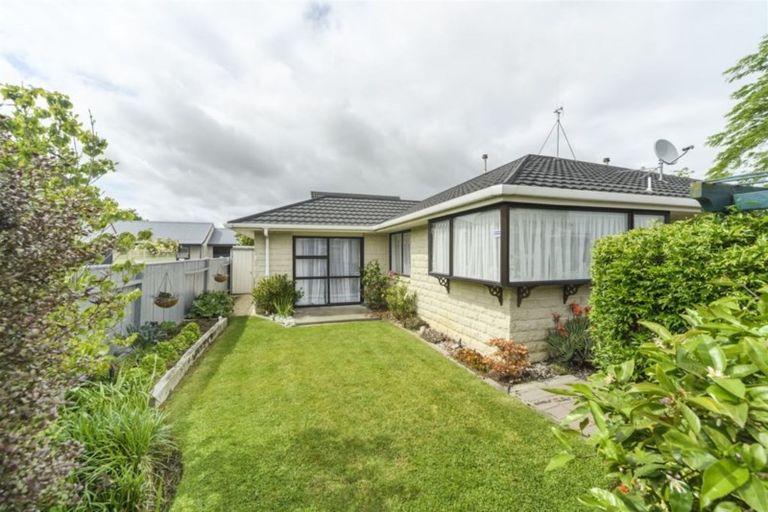 Photo of property in 1 Mcarthur Street, Terrace End, Palmerston North, 4410