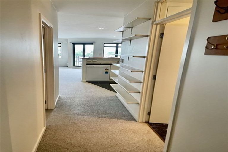 Photo of property in 2a/4 Fleet Street, Devonport, Auckland, 0624