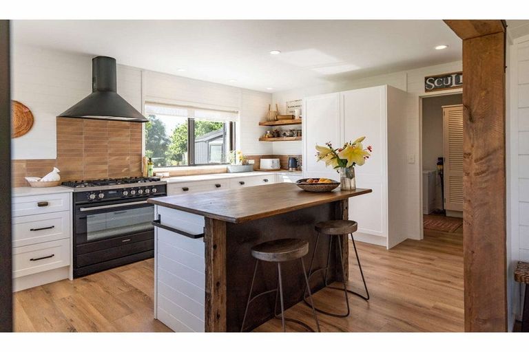 Photo of property in 70 Edmonds Road, Kerikeri, 0293