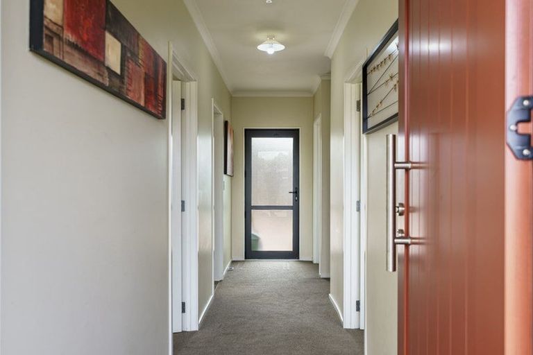 Photo of property in 15 Lorne Crescent, Flaxmere, Hastings, 4120