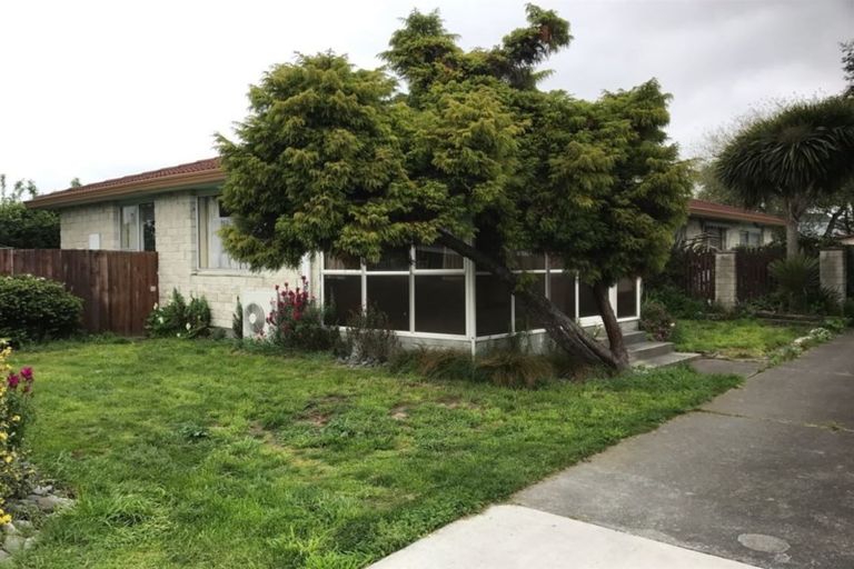 Photo of property in 1/53 Orrick Crescent, Avondale, Christchurch, 8061